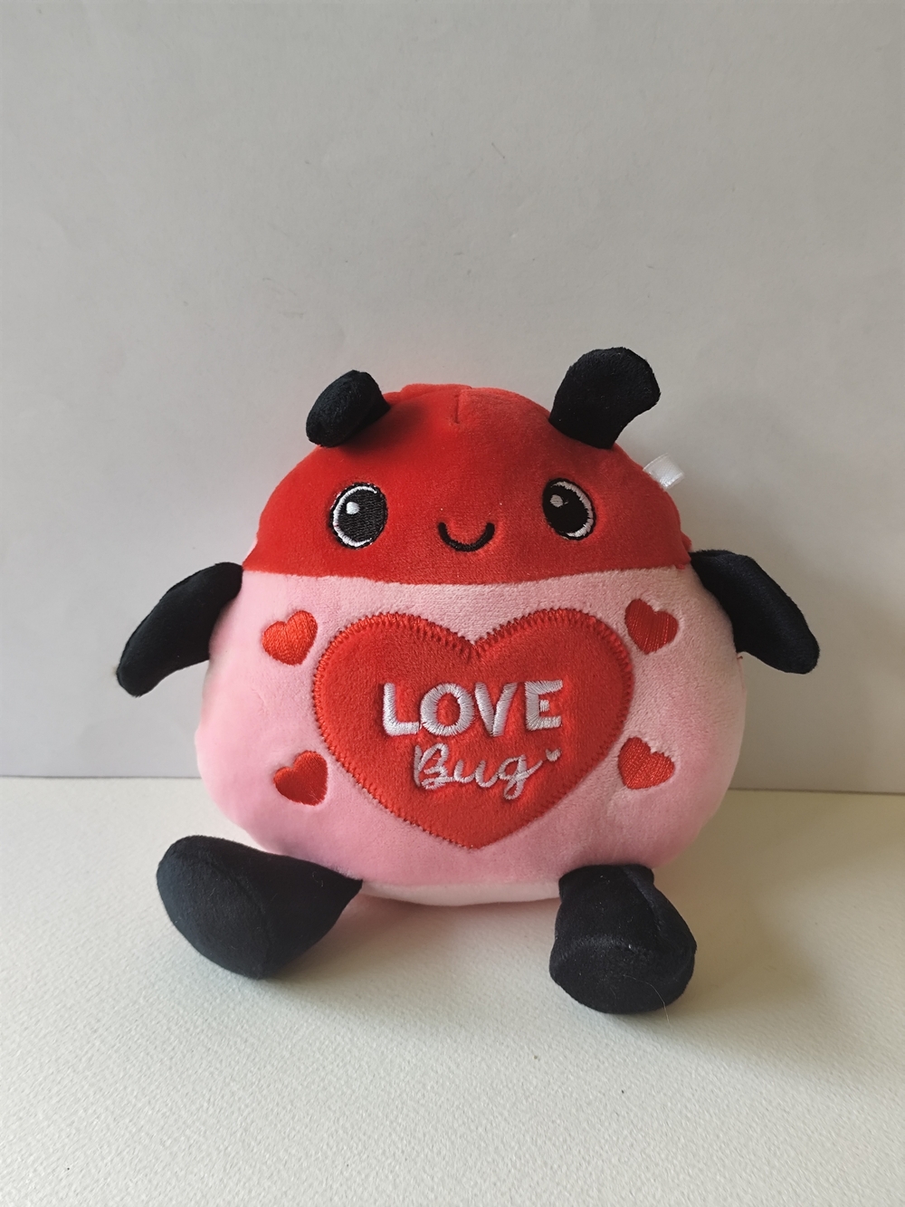 3/$25💙Dan Dee Love Bug Valentines Day Stuffy 6.5"